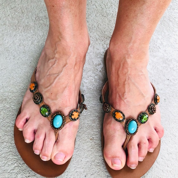 Yellow Box Flip Flops Thongs Sandals with Multiple gemstones & beads Women’s 7.5 - Picture 5 of 17